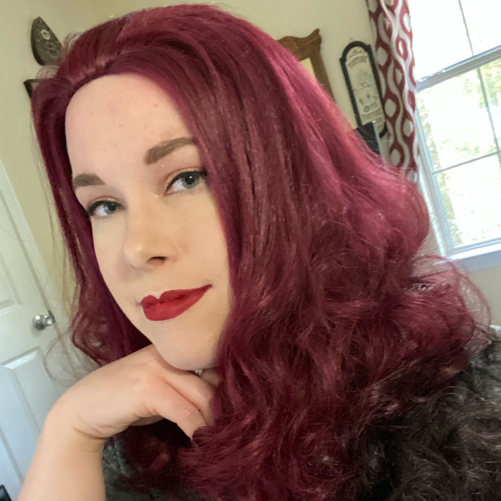 Meet your Posher, Kelly